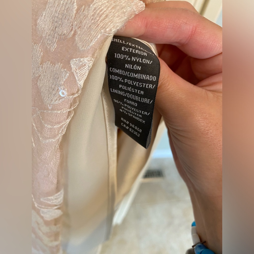 NWT Vera Wang Dress - Picture 8 of 9